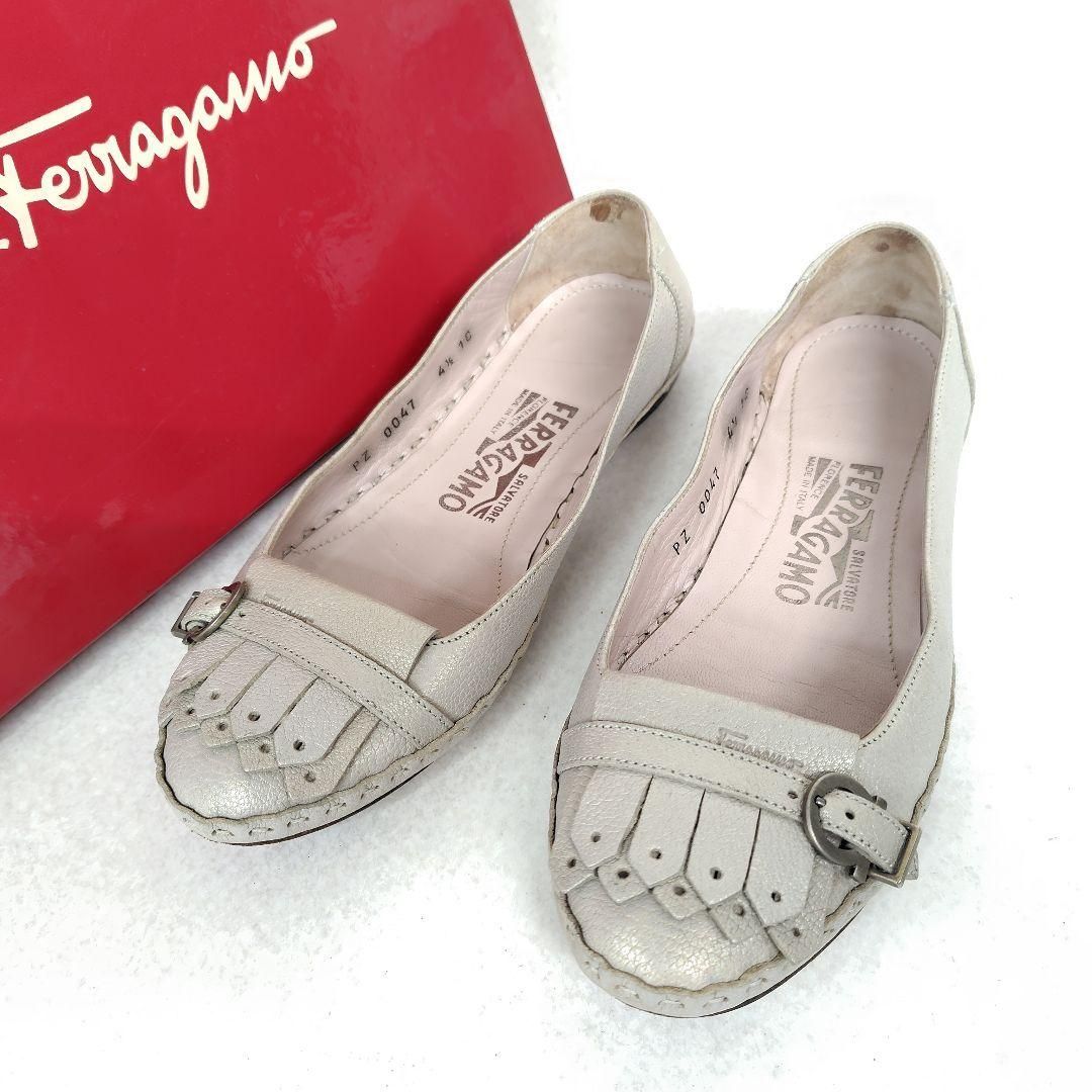 フェラガモ キルトフラットシューズ 5M フェラガモ キルトフラットシューズ 5M