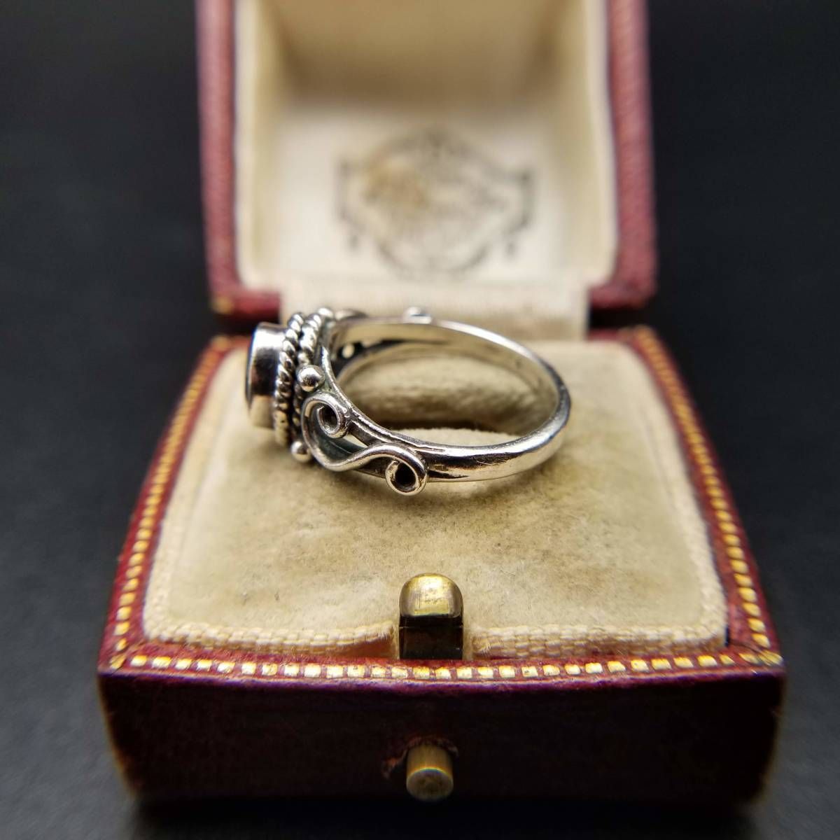 ヴィンテージ＊リング　アメジスト　シルバー　北欧　アンティーク アメジストガラス オーバル ケーブルリム 925 シルバー ヴィンテージ