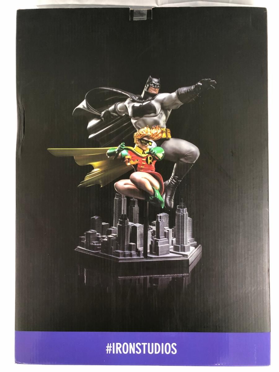 アイアンスタジオ ダークナイトリターンズ バットマン & ロビン スタチュー アイアンスタジオ ダークナイトリターンズ バットマン & ロビン