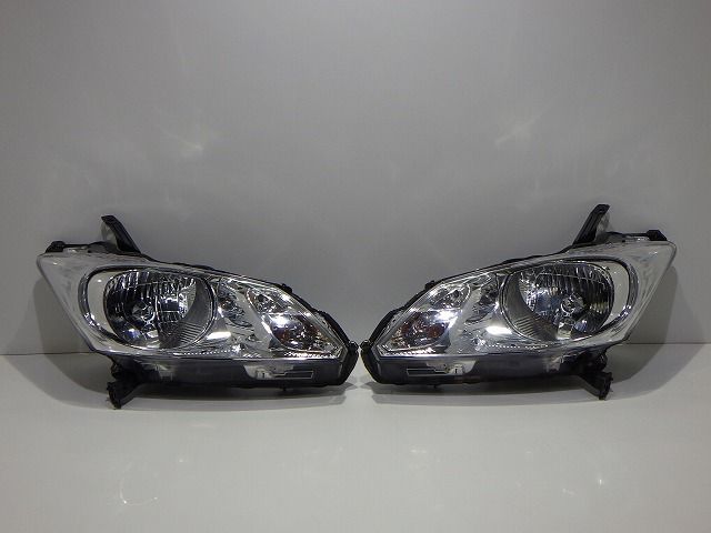 フリード ヘッドライト左右 HID GB3/4 後期 100-62054 N5 33101/33151