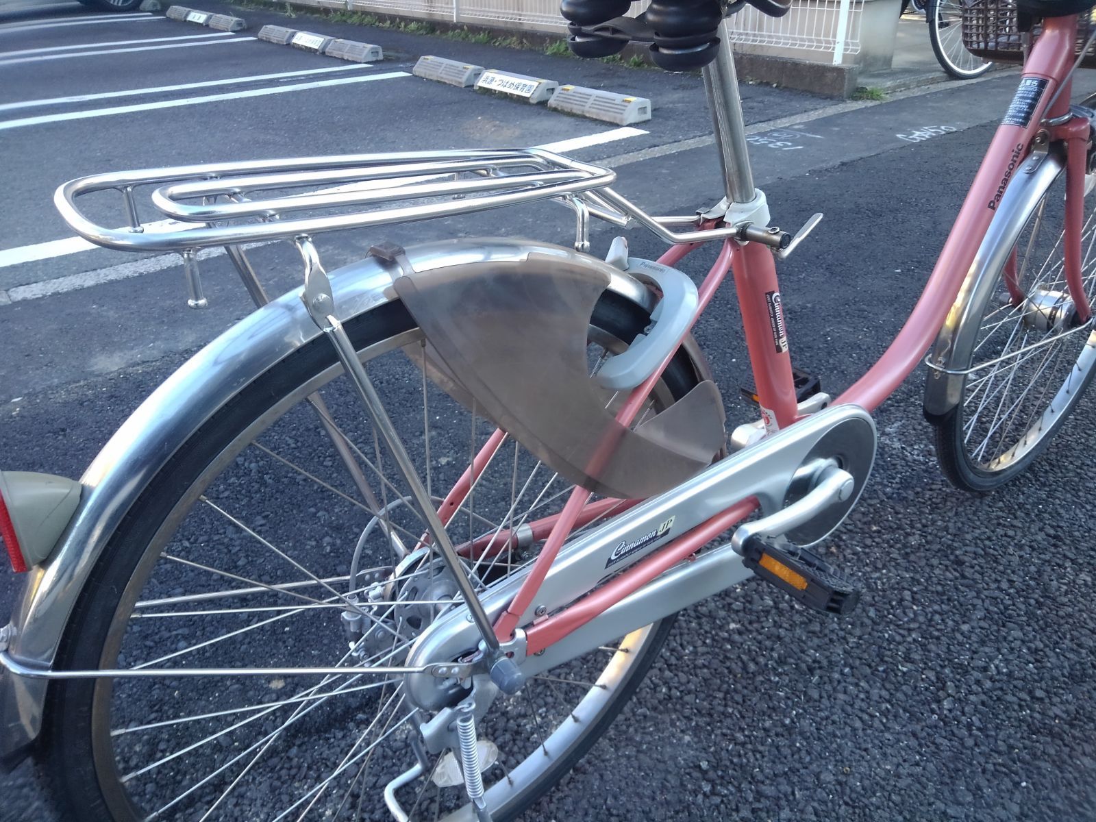 引き取り限定！(名古屋市昭和区)中古自転車3896 前後タイヤ新品 