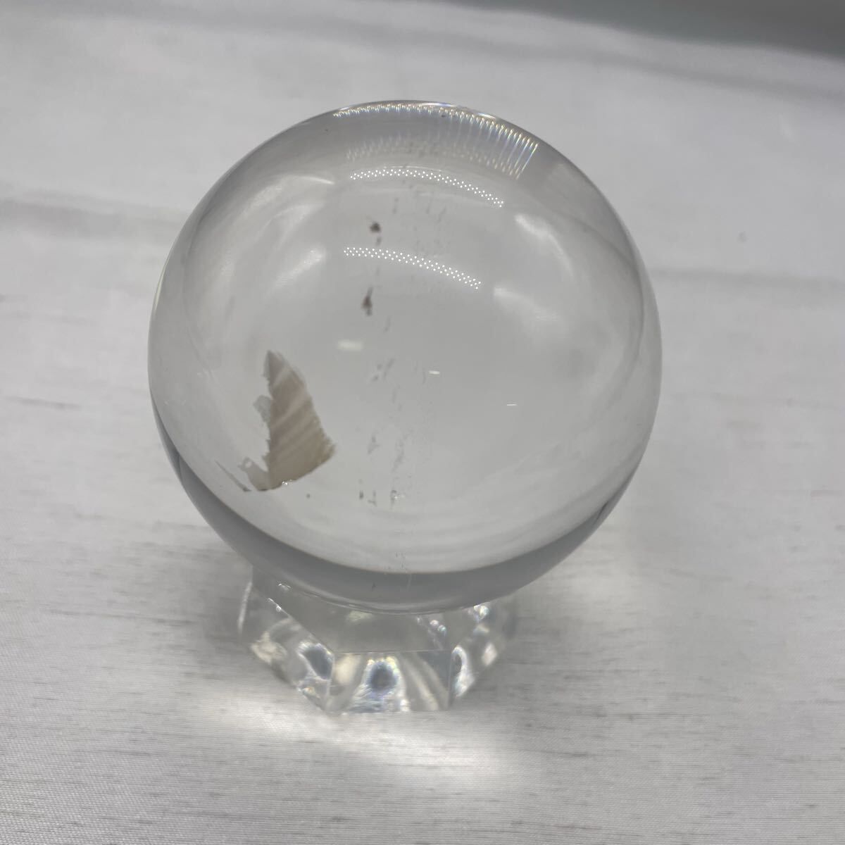 天然水晶 丸玉 直径約6cm 台座付き クリスタルボール 浄化・インテリア