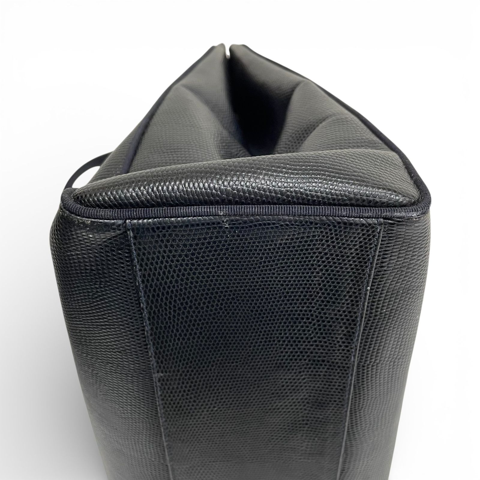 Salvatore Ferragamo フェラガモ　トートバッグ　レザー　ヴァラ Salvatore Ferragamo サルヴァトーレ フェラガモ トートバッグ VARA