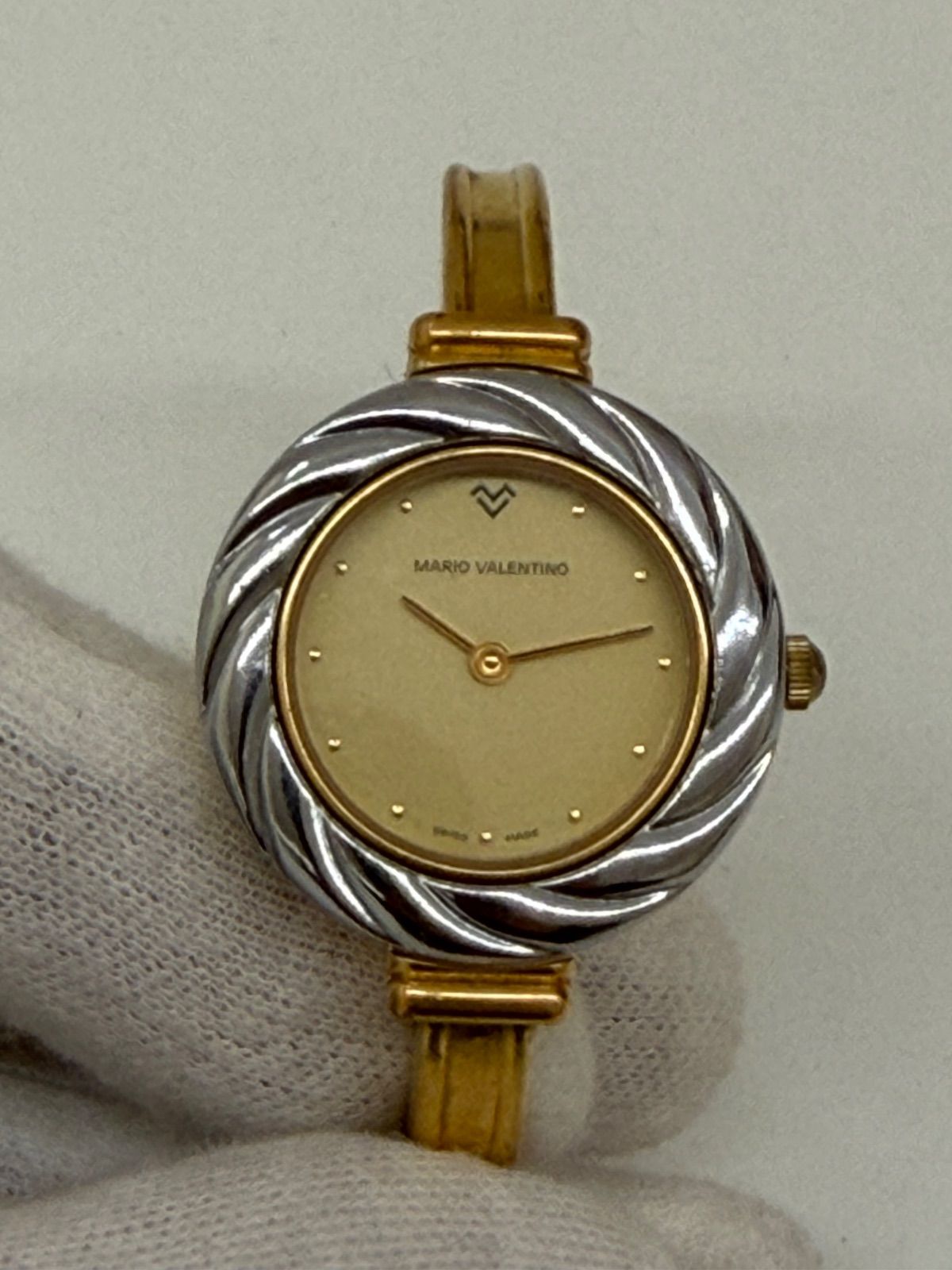 中古品・ジャンク扱い】マリオバレンチノ レディース バングル腕時計 S