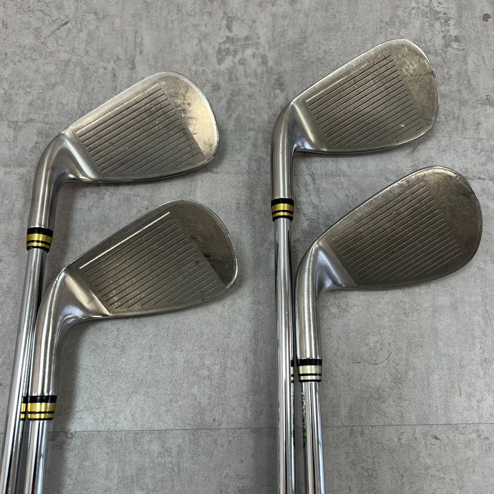 ゼクシオ　ゴルフセット　7本　Ｒ　アイアン　ドライバー　ウッド　メンズ　右利き ゼクシオ 7代目 メンズゴルフ アイアンセット 7本 R 右利き用 XXIO