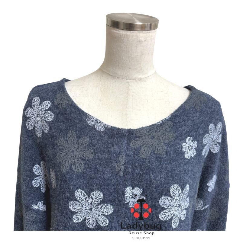 アズノウアズ オオラカ AS KNOW AS ANYWEAR ロングワンピース 花刺繍