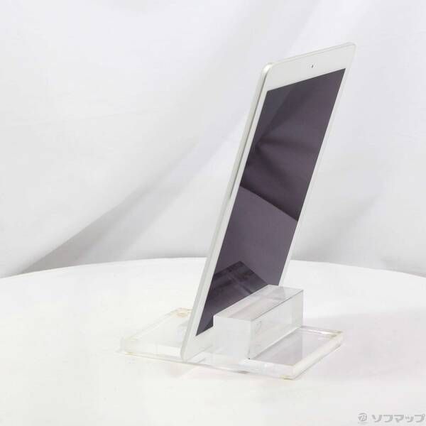 中古品〕 iPad Air 2 16GB シルバー MGLW2J／A Wi-Fi【305】 - メルカリ