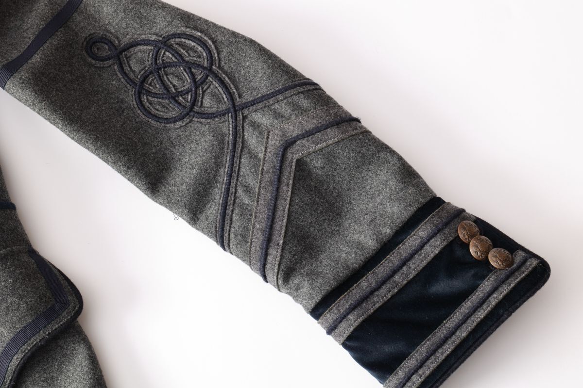 【極美品】DOLCE&GABBANA ベロア切り替えナポレオンコート　銀ボタン 正規品☆DOLCE&GABBANA ドルチェ&ガッバーナ☆ナポレオンハーフコート