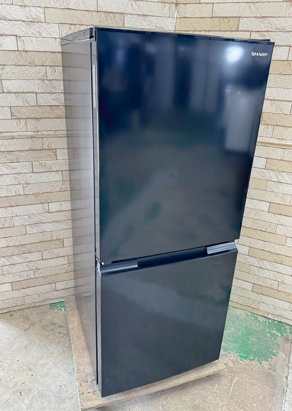 大阪送料無料☆3か月保障付き☆冷蔵庫☆シャープ☆2ドア☆2023年☆SJ