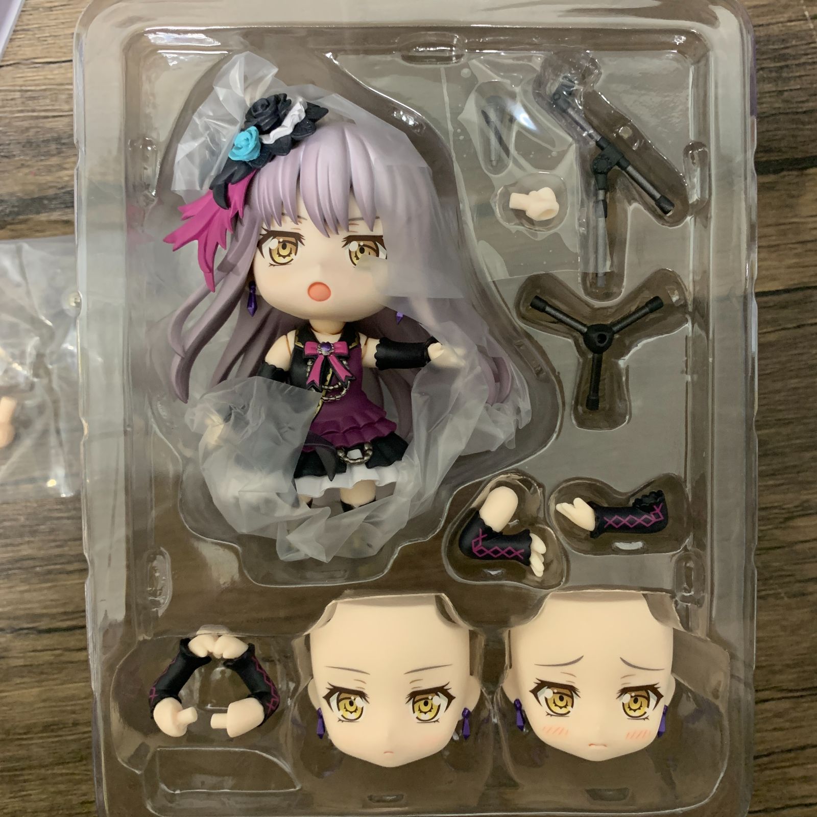 ねんどろいど 湊友希那 ステージ衣装Ver. - BanG Dream! むつ41-122203] フィギュア ねんどろいど 湊友希那 ステージ衣装Ver