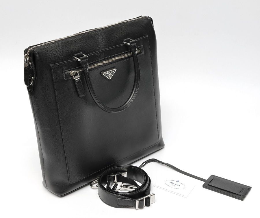 プラダ / PRADA トライアングルロゴ トートバッグ 2VG046 サフィアーノ