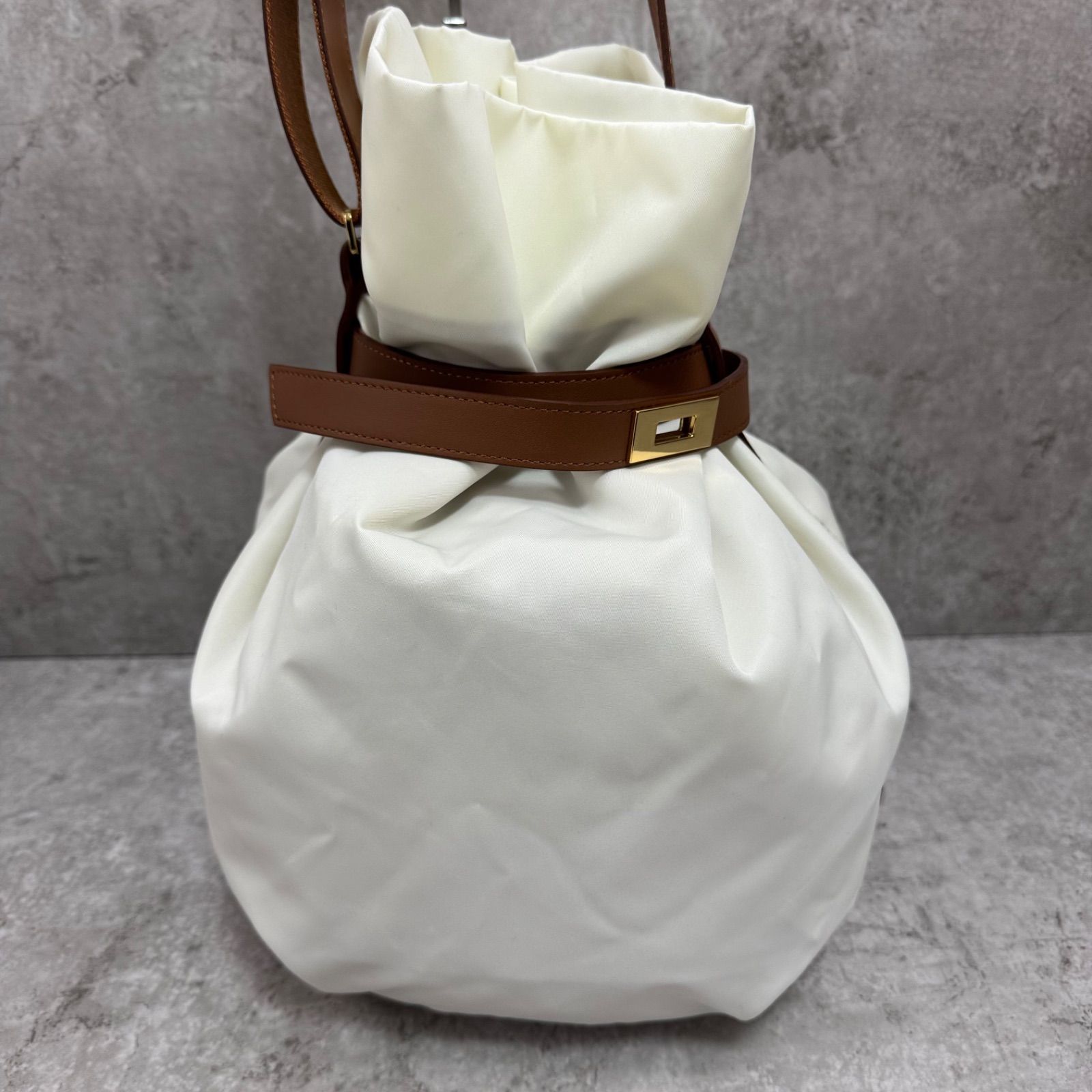 美品】VIOLAd