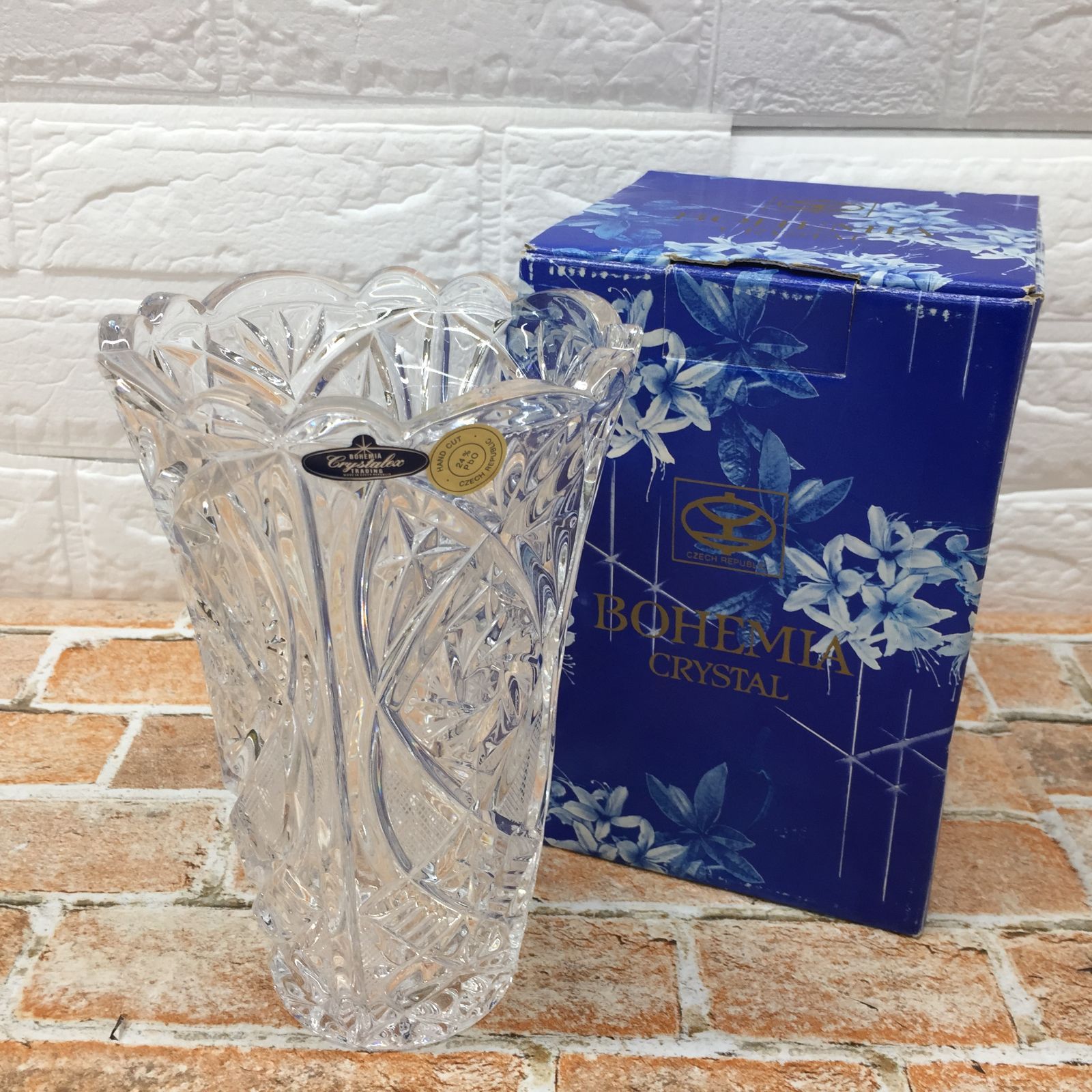 BOHEMIA CRYSTAL ボヘミアクリスタル 花瓶/花器/花入れ 高さ約20㎝ 元