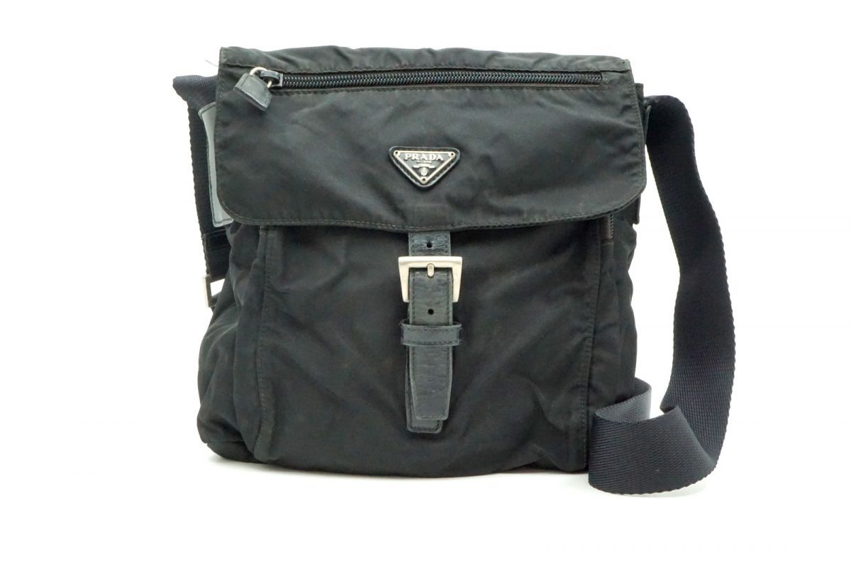 プラダ ショルダーバッグ ミニ メッセンジャー 三角ロゴプレート