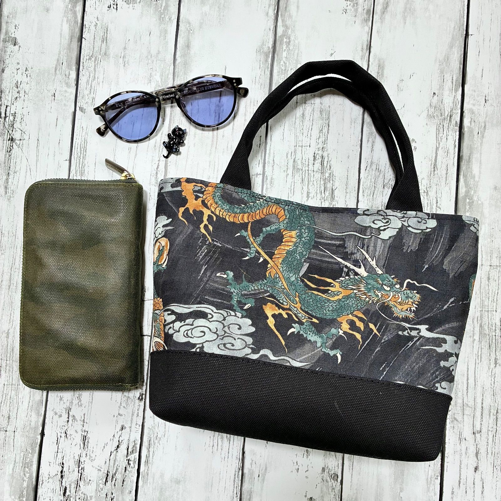 和柄ミニトートバッグ 龍柄 ブラック 内ポケット&Dカン付き