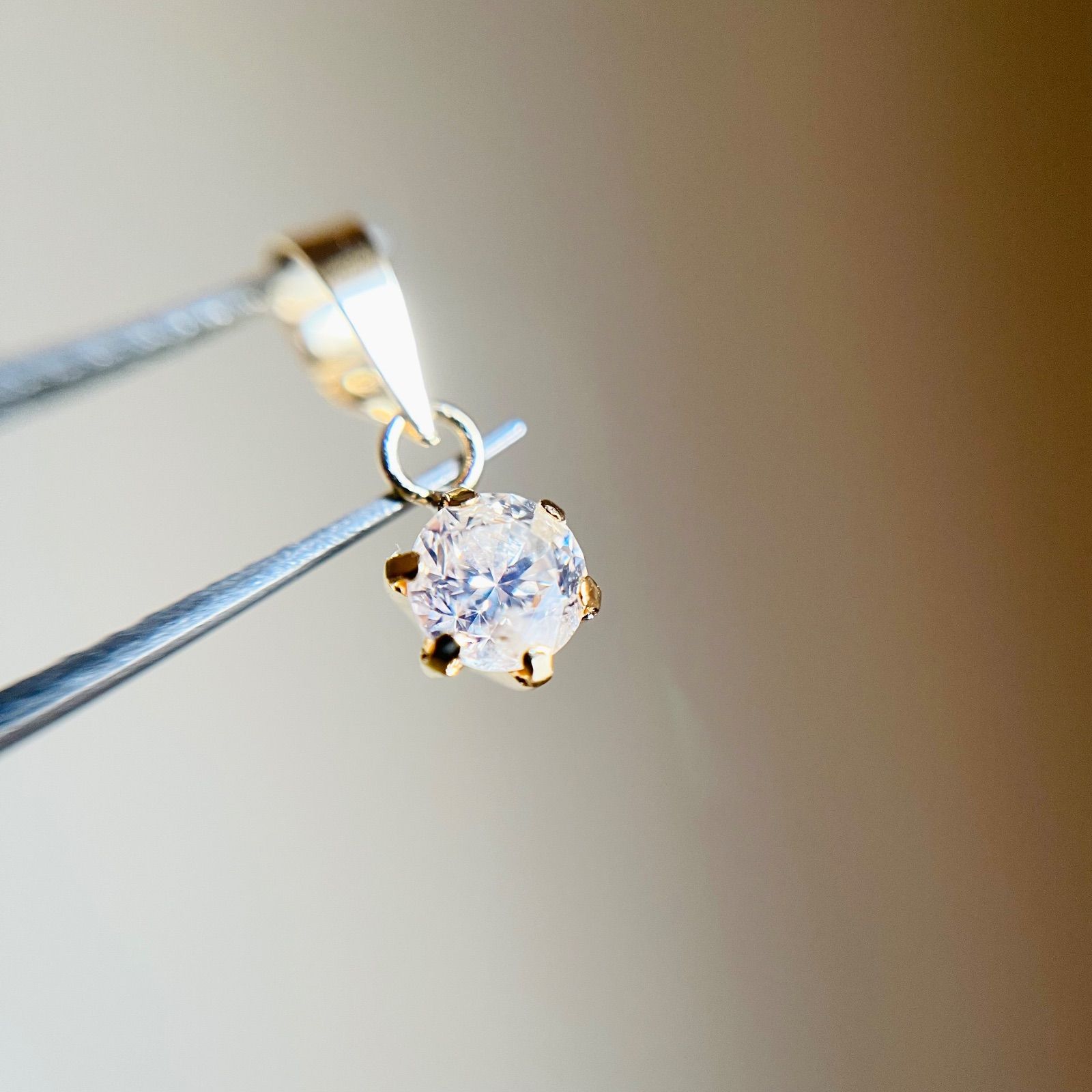 【はくとん( 'ω')ŧ‹\"ŧ‹\"】誕生石SALE✳︎天然ダイヤモンドトップ はくとん( 'ω')ŧ‹