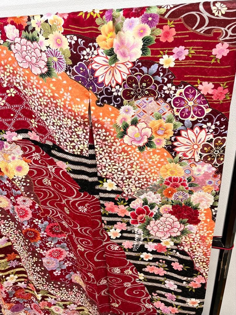 振袖 銀通し 金駒 刺繍 紋意匠 身丈170cm パールトーン加工済 MO3240 