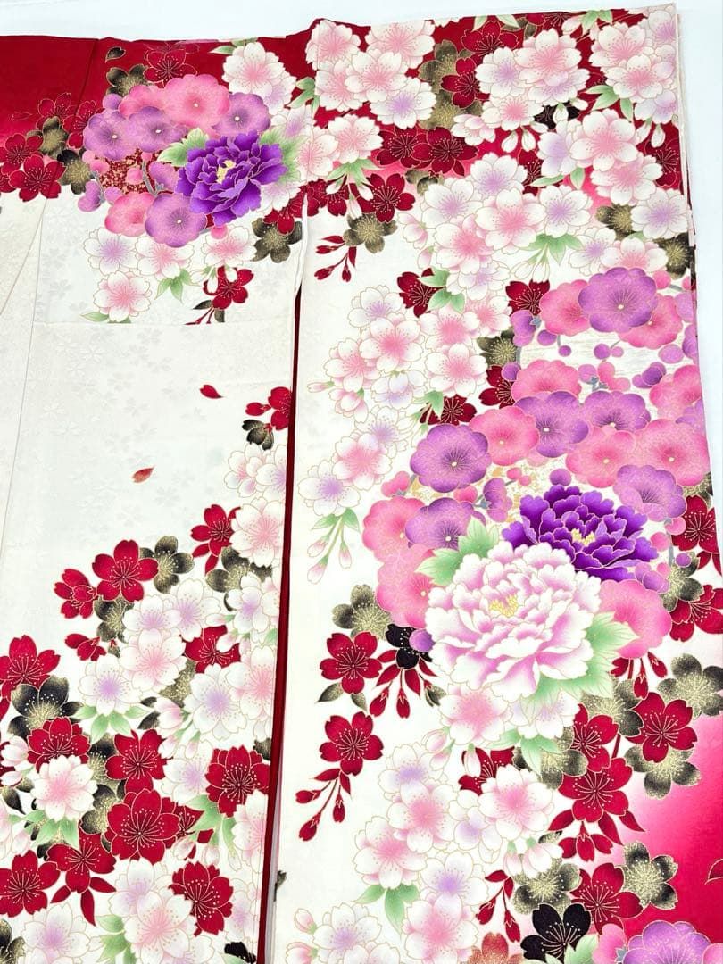 振袖 金彩 刺繍 牡丹 紋意匠 身丈159cm MO3236 - メルカリ