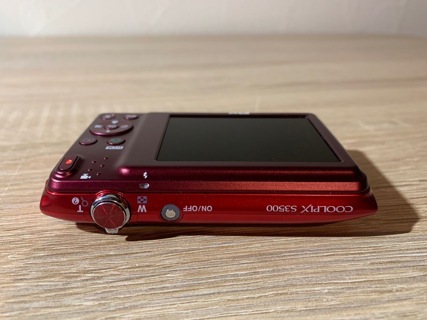 ☆美品☆ Nikon COOLPIX S3500 レッド ニコン、COOLPIX A/P330/S3500を3月21日に発売 - 価格.com