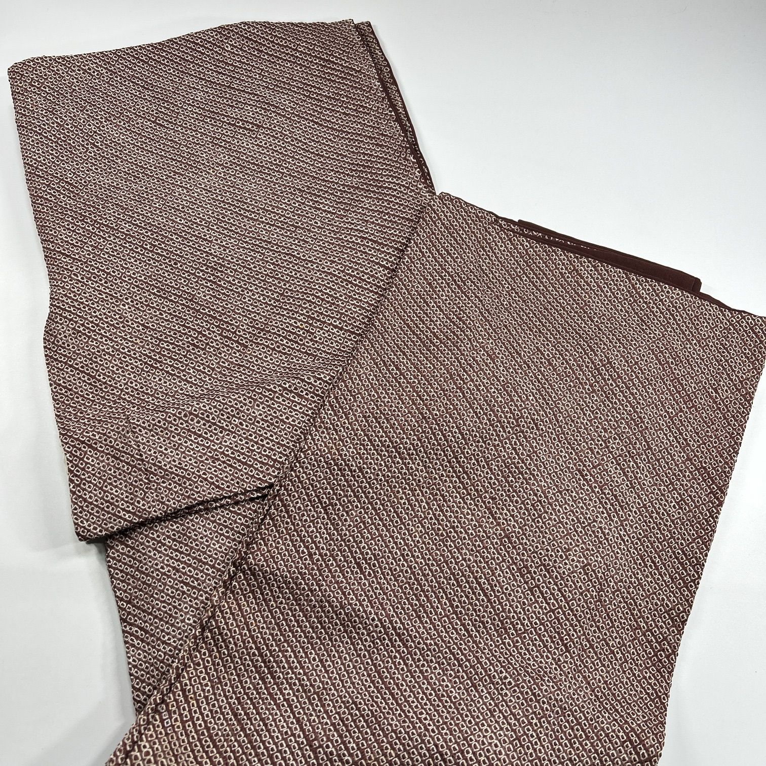 9566☆送料込み❣️絞り 着物 4枚 まとめ売り❣️ 絞り着物 4枚 正絹 着物まとめ売り 同梱購入歓迎 リメイク用 着付け