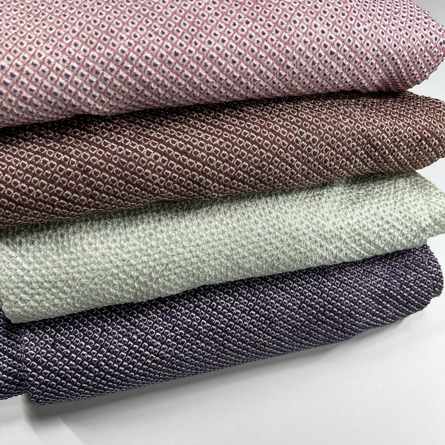 絞り着物 4枚 正絹 着物まとめ売り 同梱購入歓迎 リメイク用 着付け