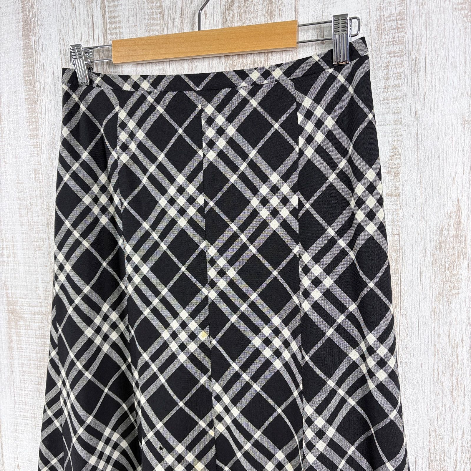 【美品】BURBERRY バーバリー メガチェック ノバチェック フレアスカート バーバリーロンドン メガノバチェック ラメ入りフレアスカート 大きい