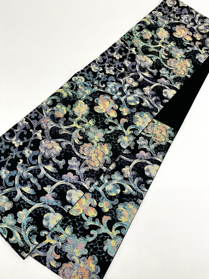 袋帯 七色 キラキラ 正絹 六通 黒地 D256 - メルカリ