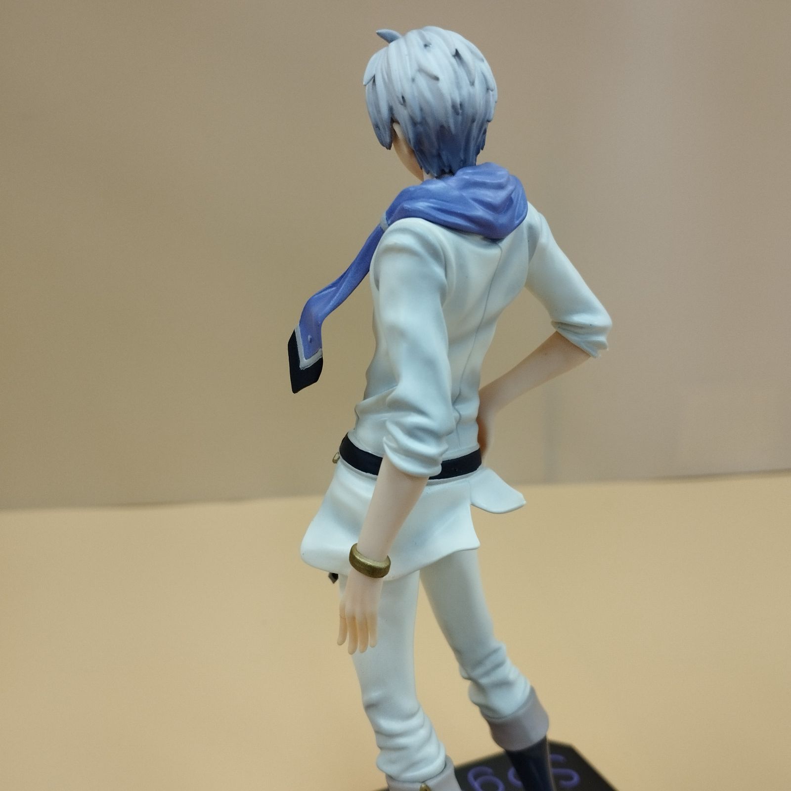 アイドルリッシュセブン 逢坂壮五 フィギュア セット アイドル育成ゲーム「アイドリッシュセブン」の初フィギュア登場