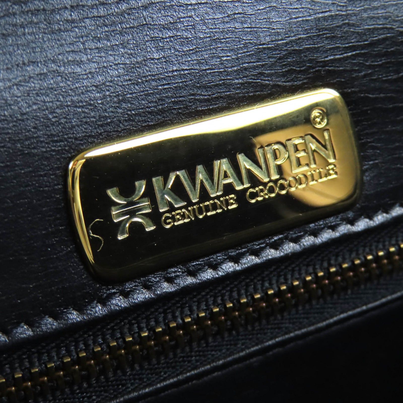 美品◇KWANPEN クワンペン シャイニークロコダイルレザー 2WAY