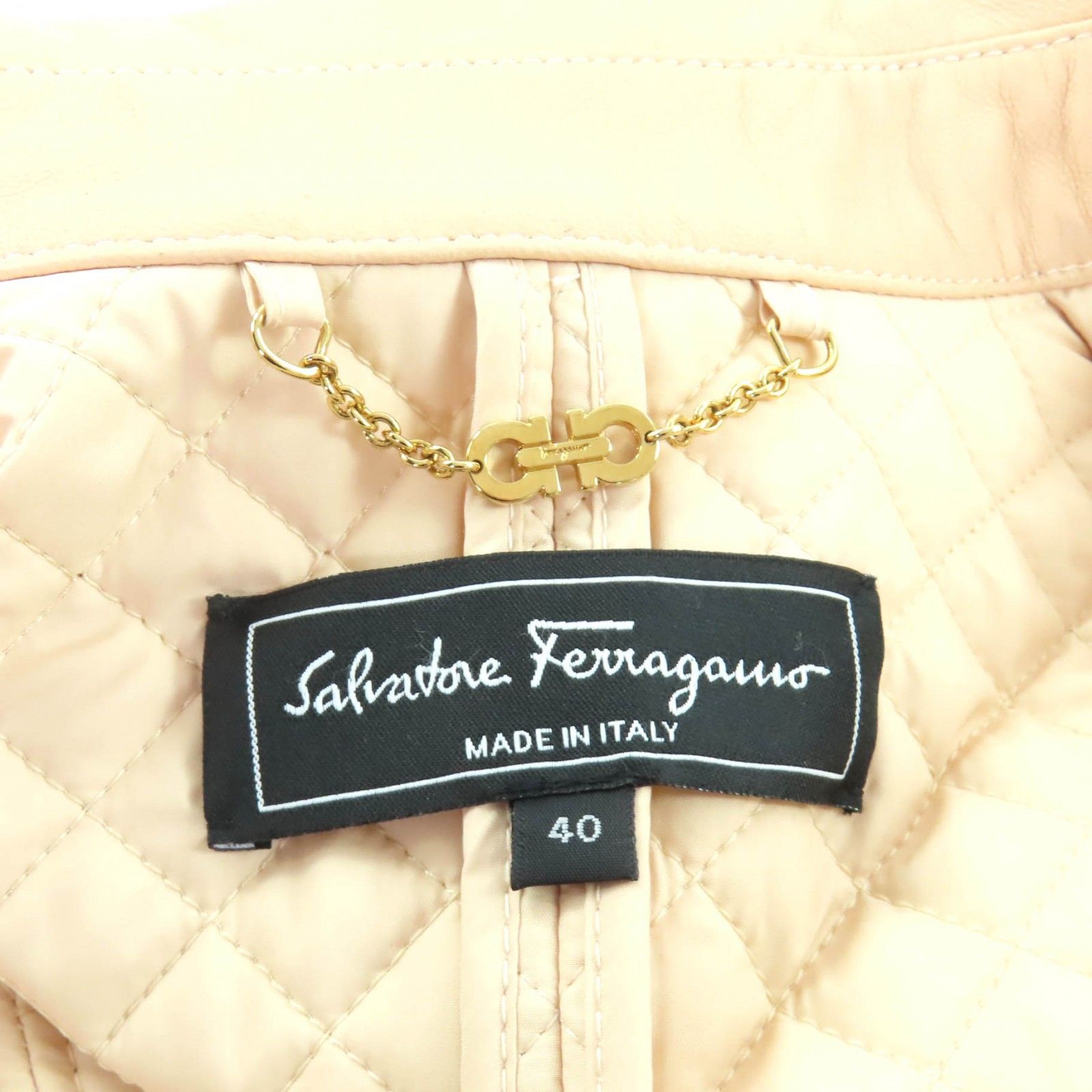 極美品☆Salvatore Ferragamo サルヴァトーレフェラガモ ガンチーニ