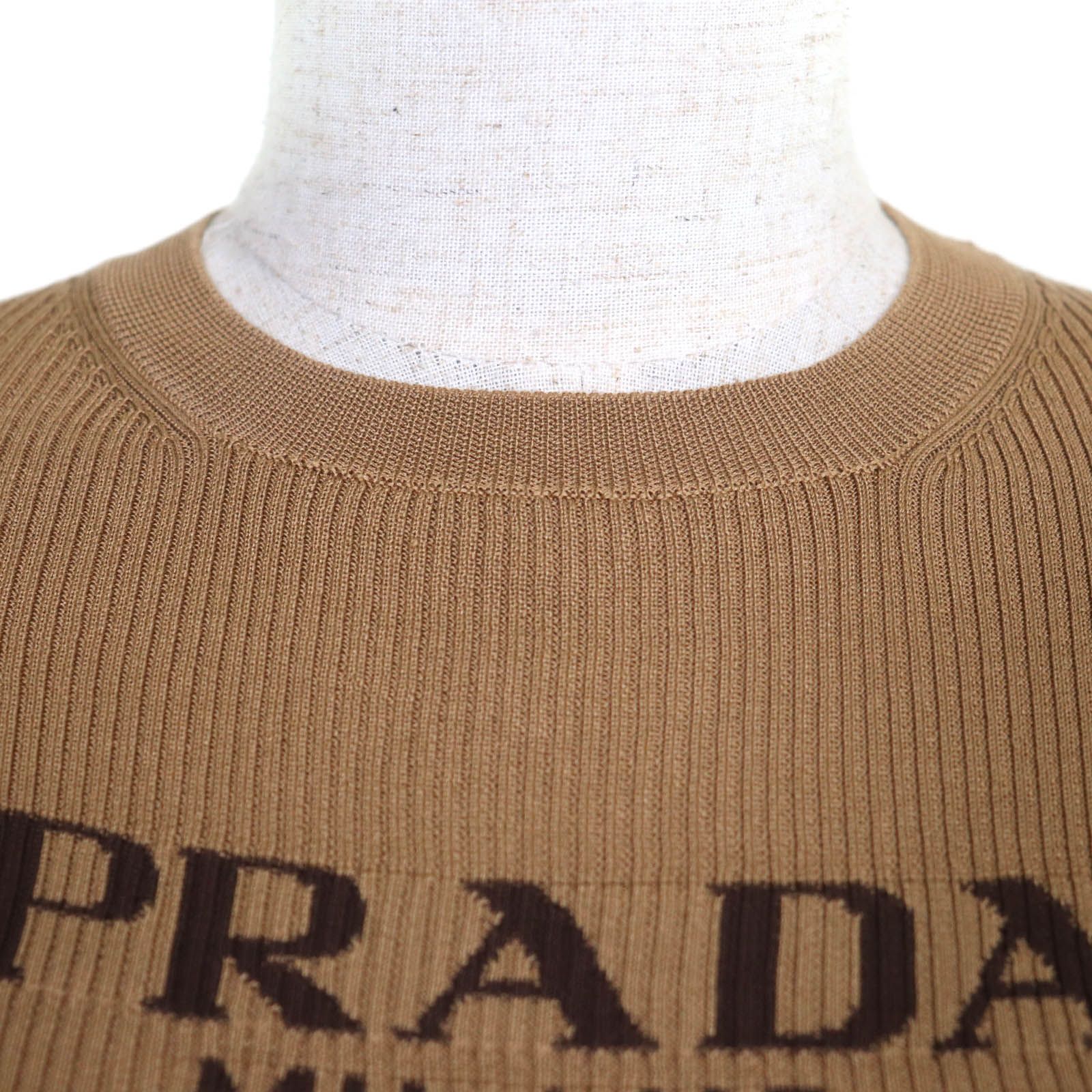 極美品◇PRADA プラダ 25SS P24S1G リサイクルシルク100％ ロゴ クロップドセーター 長袖ニット ブラウン 38 イタリア製 正規品 レディース 定価258,500円 極美品◇PRADA プラダ 25SS P24S1G リサイクルシルク100％ ロゴ