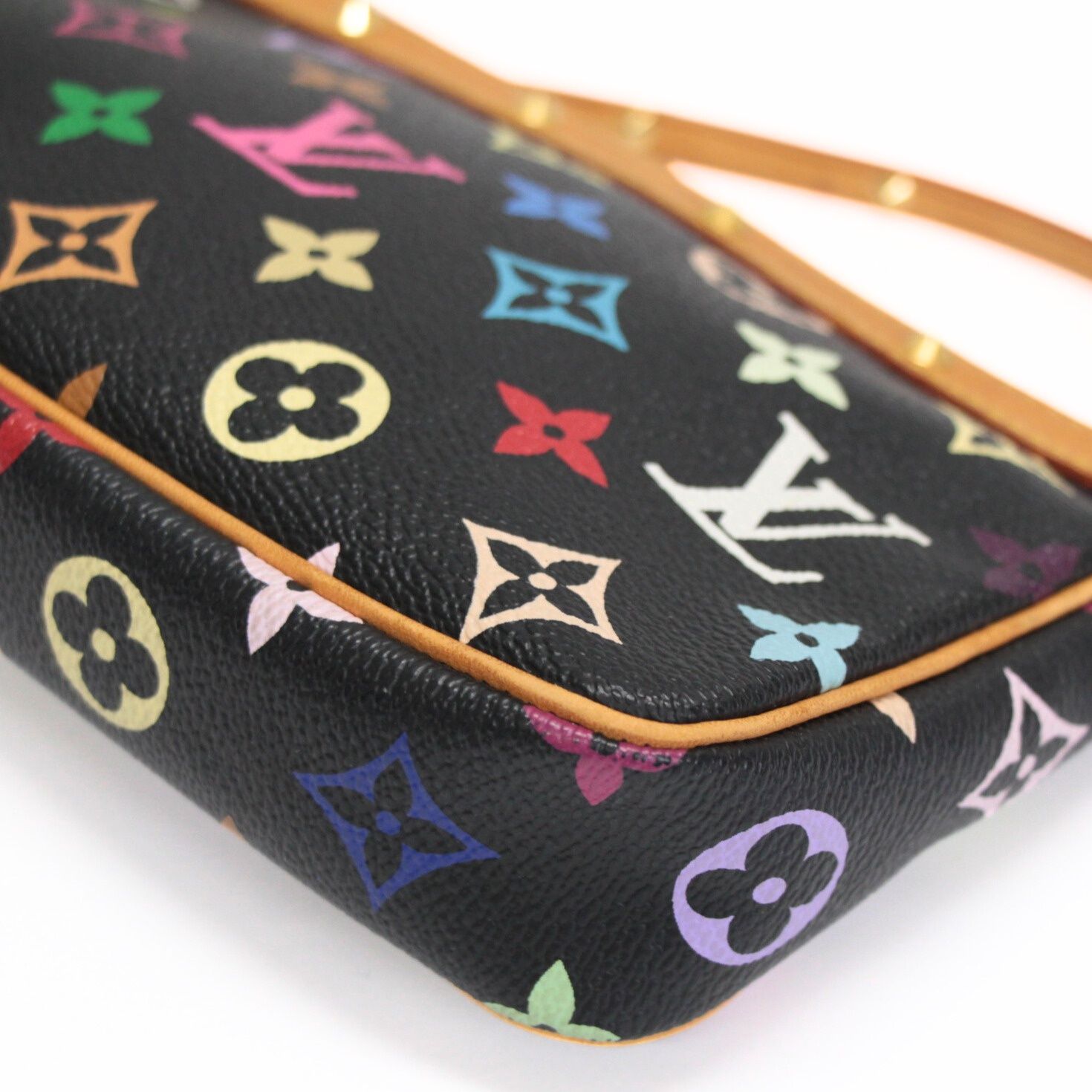 【希少品】ルイヴィトン ポシェットアクセソワール モノグラムマルチカラー 黒 LOUIS VUITTON】ルイヴィトン『モノグラム マルチカラー ポシェット