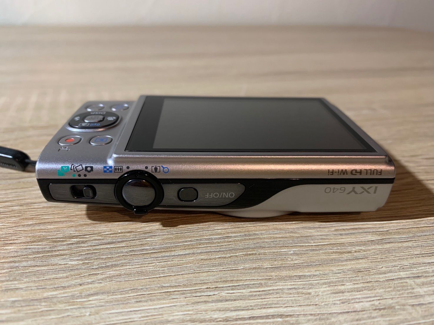 7235 Canon IXY 640 シルバー デジカメ 動作確認済み - メルカリ