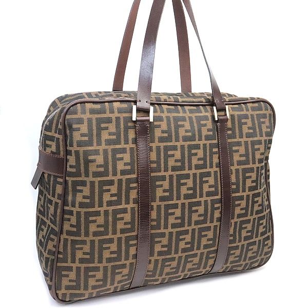 良品✨フェンディ ボストンバッグ ズッカ柄 キャンバス ブラウン 総柄 ロゴ型押 良品✨フェンディ ボストンバッグ ズッカ柄 キャンバス ブラウン 総柄