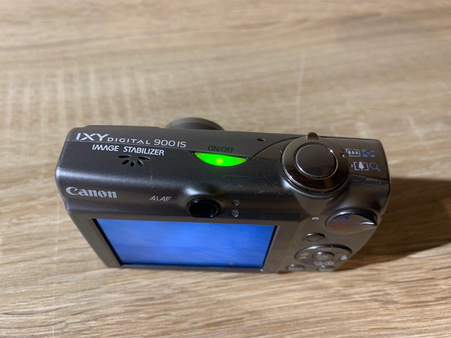 タ*^様 Canon IXY Digital 900 IS シルバー　動作未確認 Canon IXY DIGITAL 900 IS 動作確認済み 良品 Amazon.co.jp: Canon