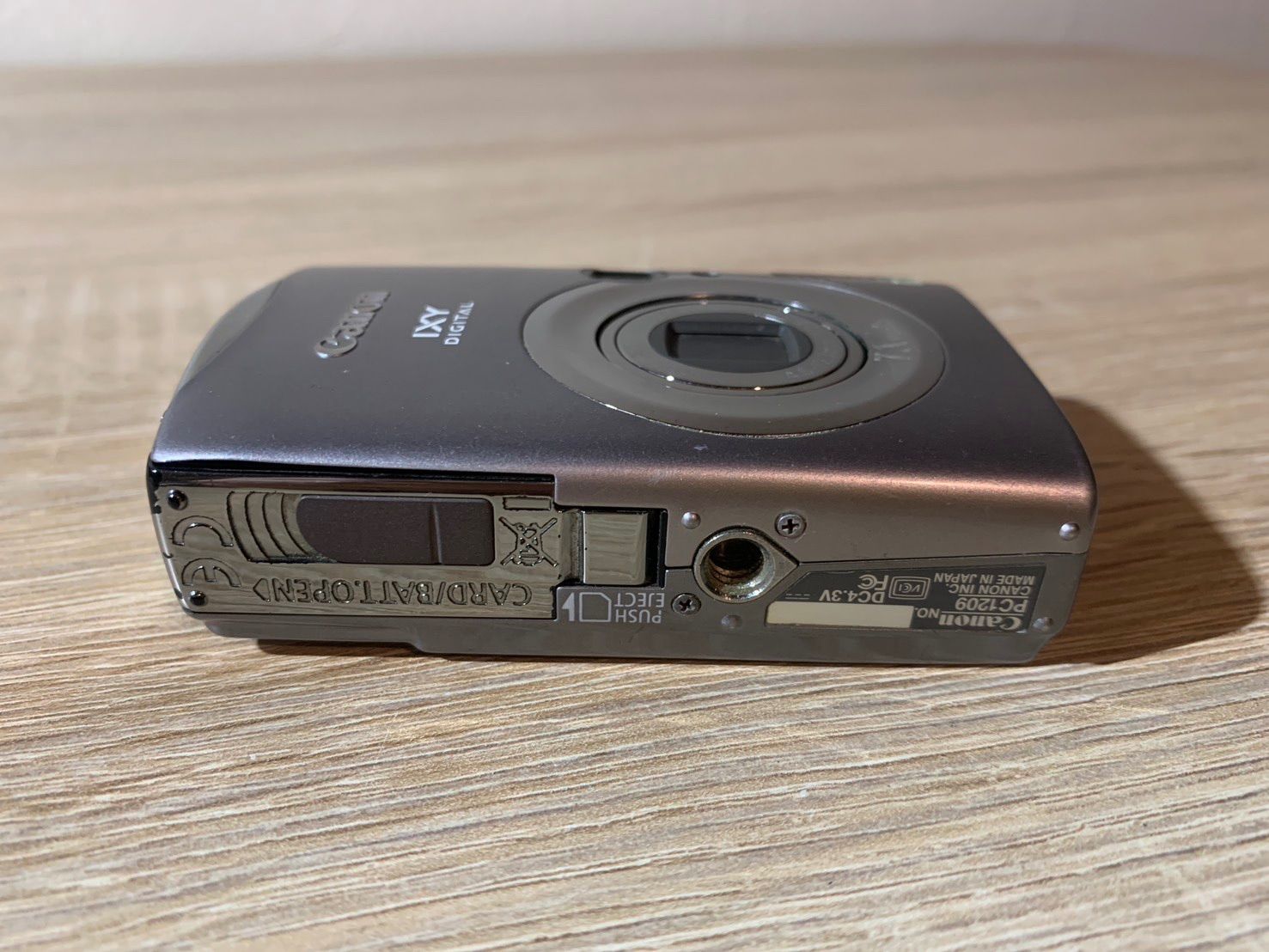 タ*^様 Canon IXY Digital 900 IS シルバー　動作未確認 Canon IXY DIGITAL 900 IS 動作確認済み 良品 Amazon.co.jp: Canon