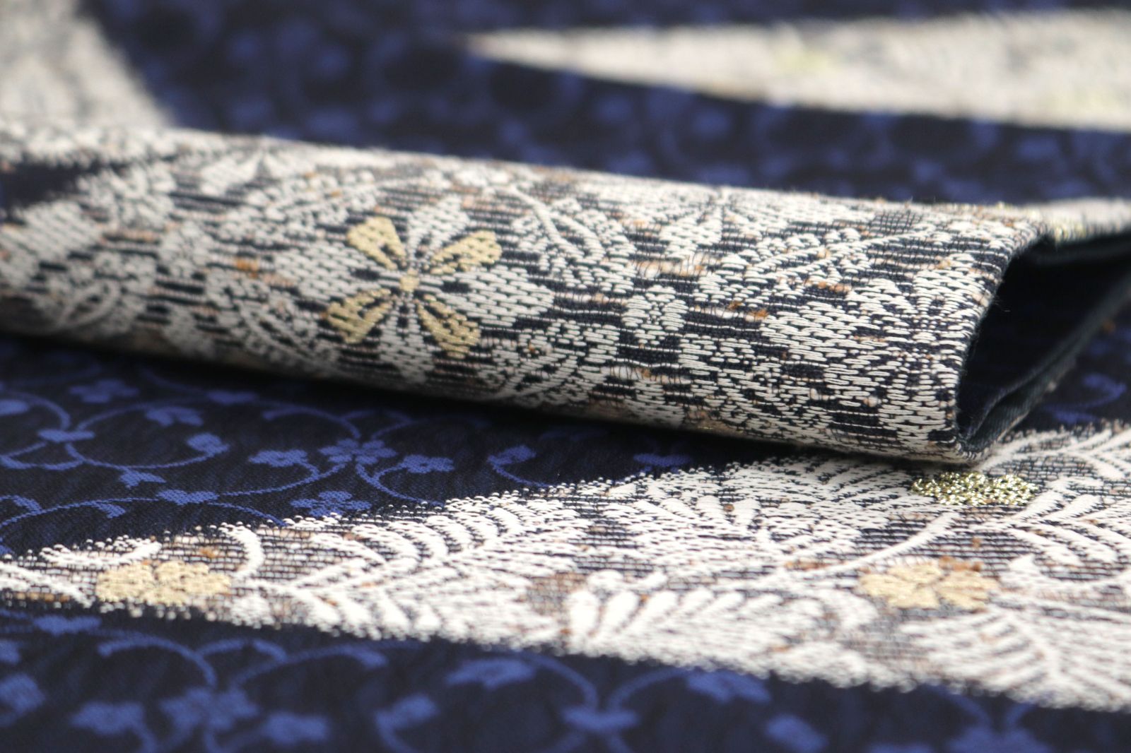 ofa2737 西陣 佐々木染織 ぜんまい紬使用 風通織 高級 袋帯 黒紺色 お