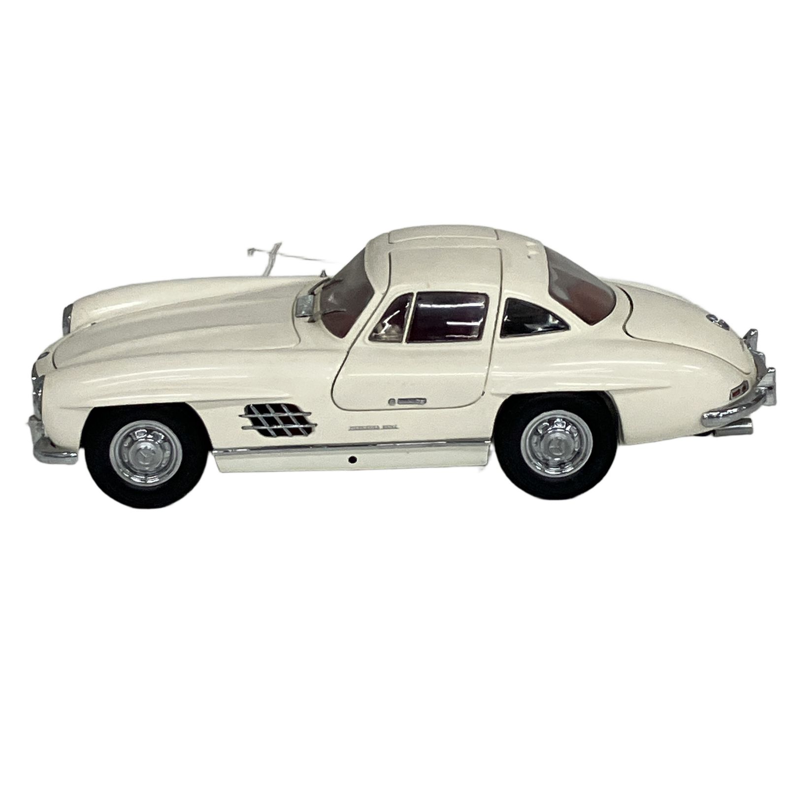 KYOSHO 1/18メルセデス ベンツ 300SL 京商 ミニカー ジャンクS10741452