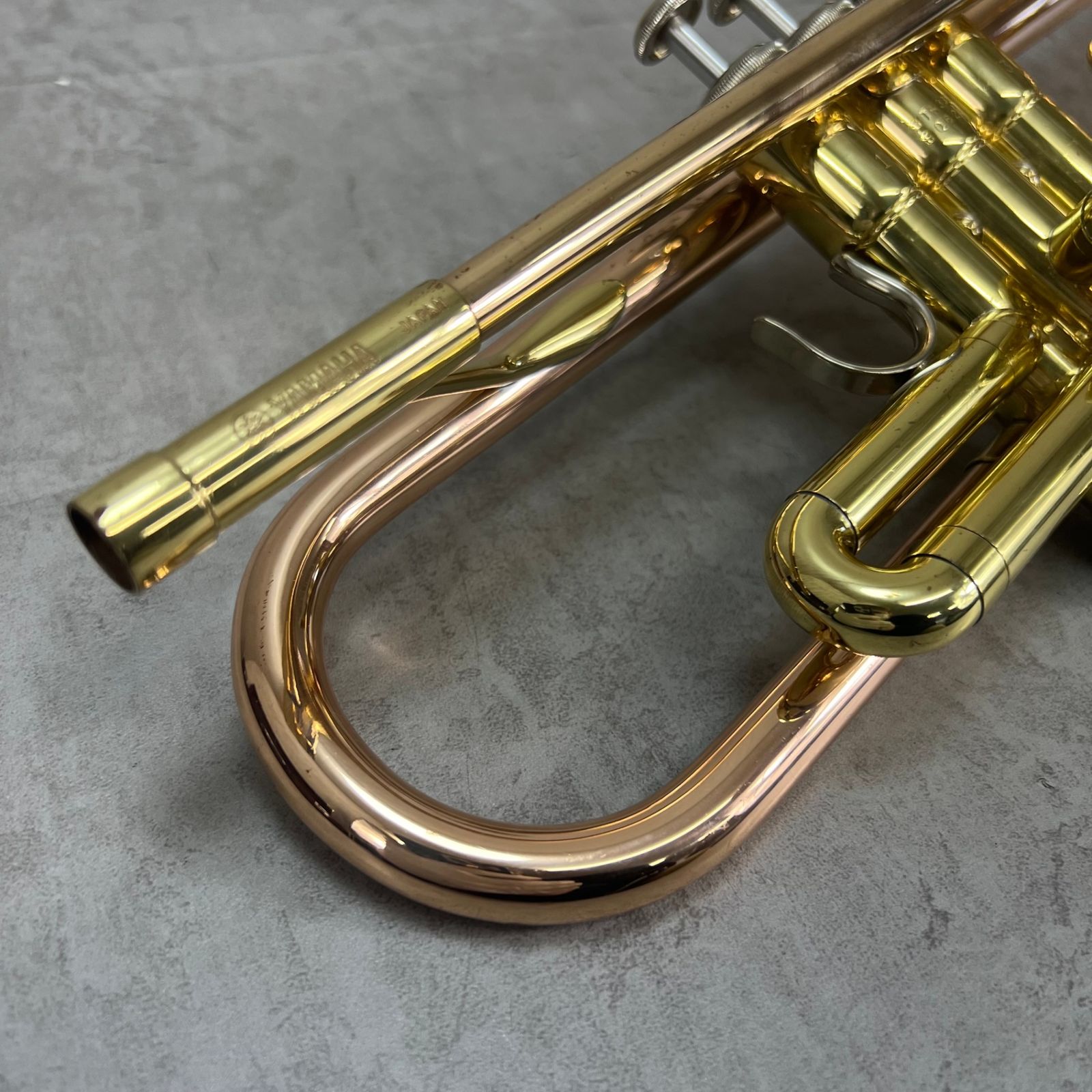 ヤマハ B♭トランペット YTR-3320 レッドブラス 赤ベル ラッカー