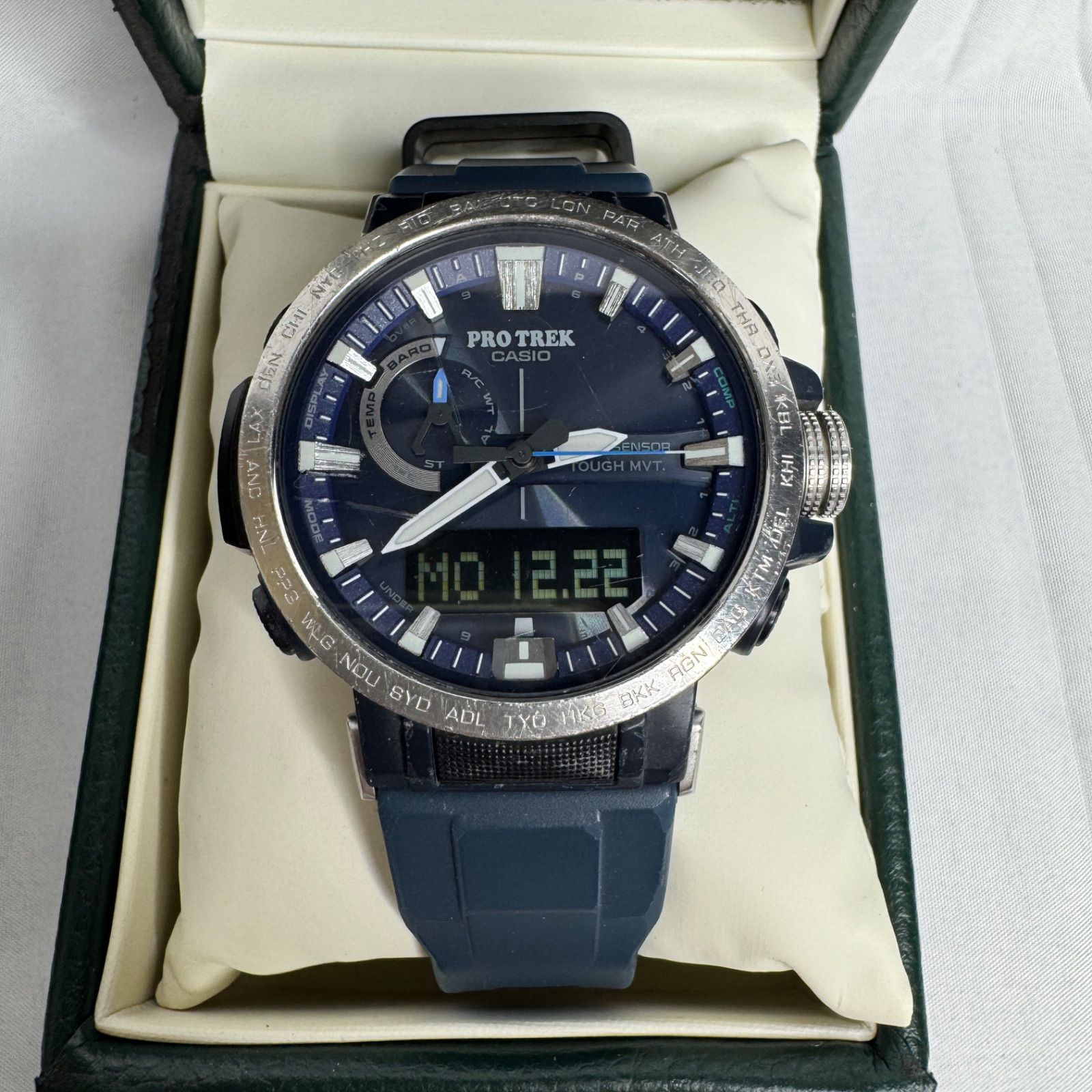 カシオ　プロトレック　クライマーラインPRW-60-2AJR 電波ソーラー カシオ プロトレック クライマーラインPRW-60-2AJR 電波ソーラー 2025