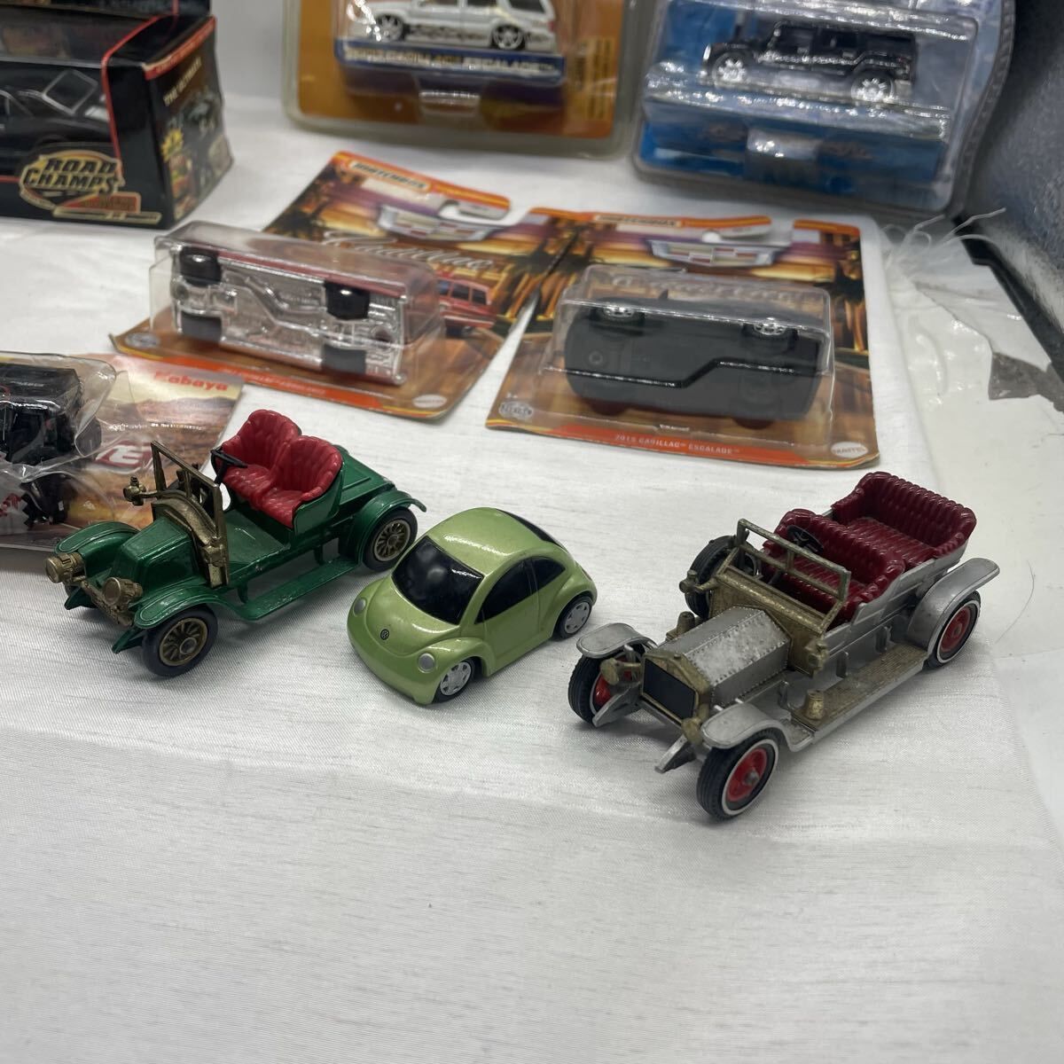12点セット】ミニカー 大量 セット 未開封 多数 MATCHBOX JADATOYS DUB