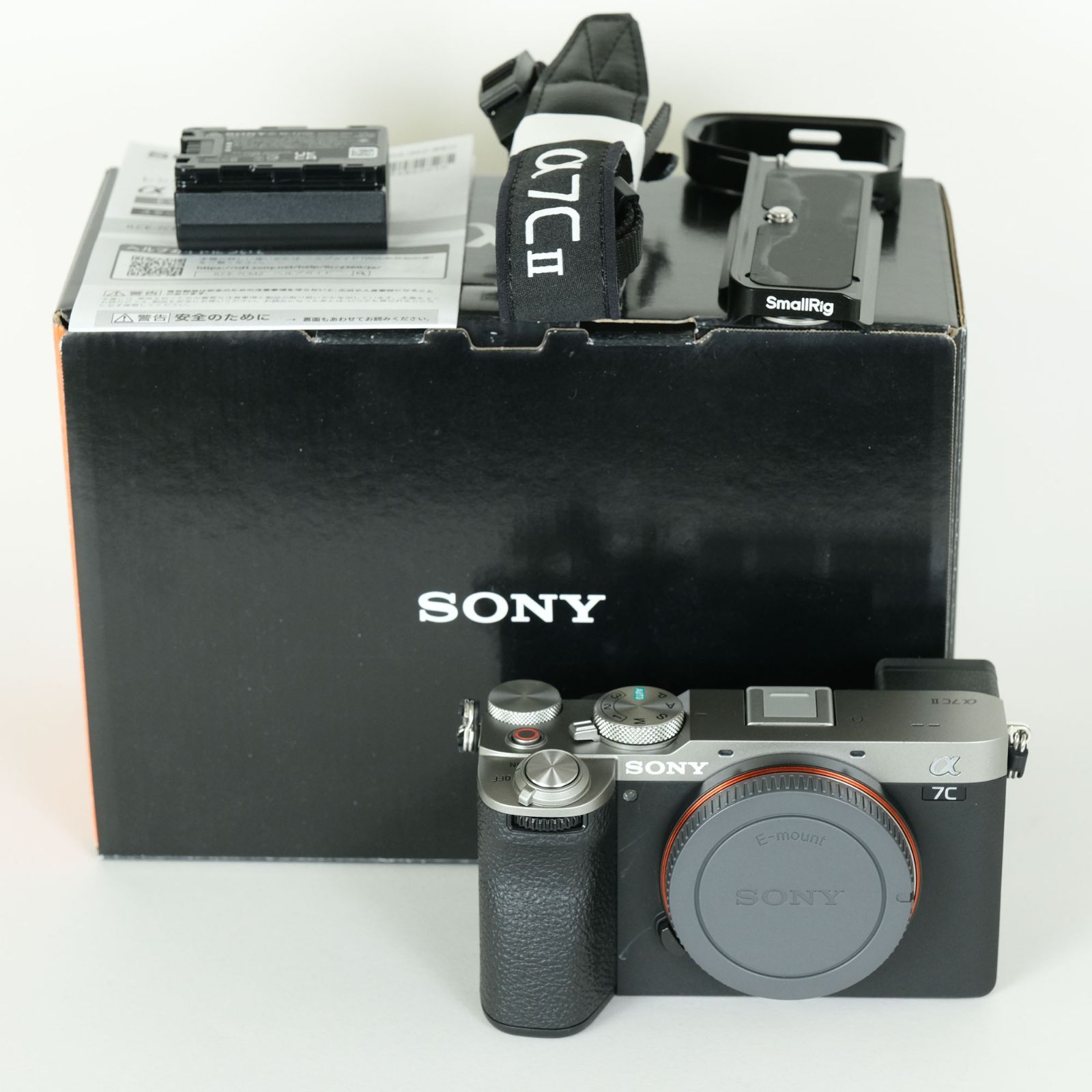 美品 | シャッター数2,640回｜カメラプレート付] SONY α7C II（ILCE