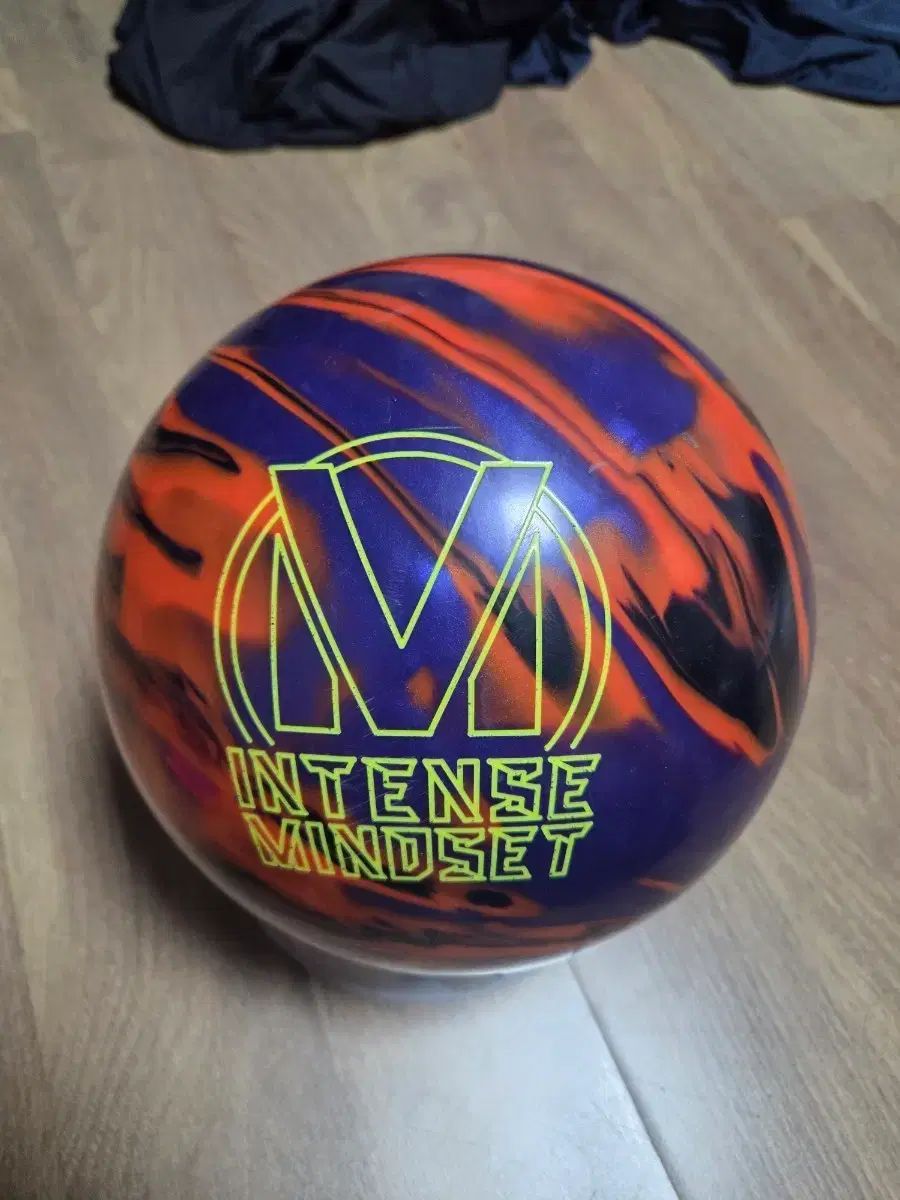 BRUNSWICK（ブランズウィック） インテンスト (INTENSE) マインド