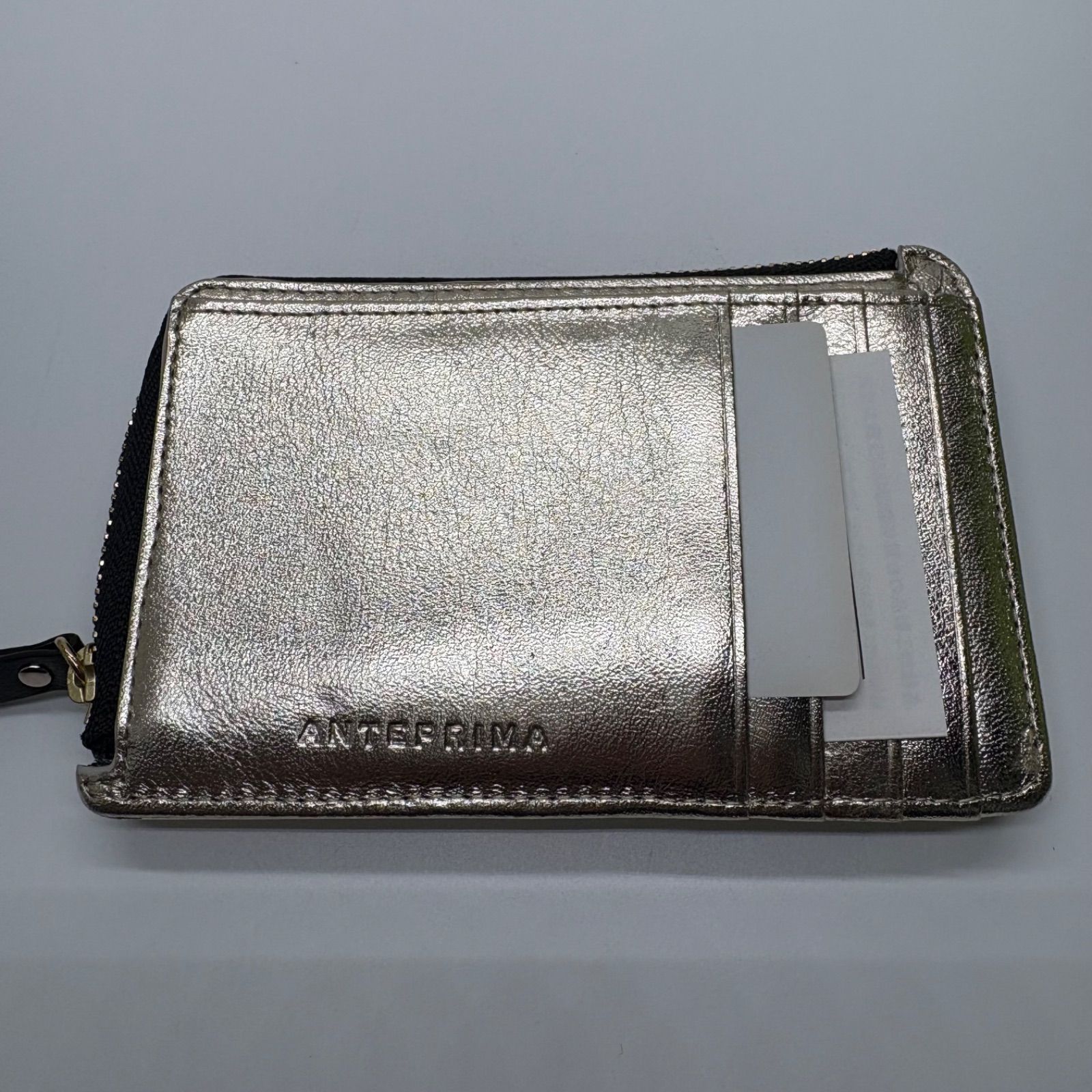 ♥品 アンテプリマ パンダ フラグメントケース