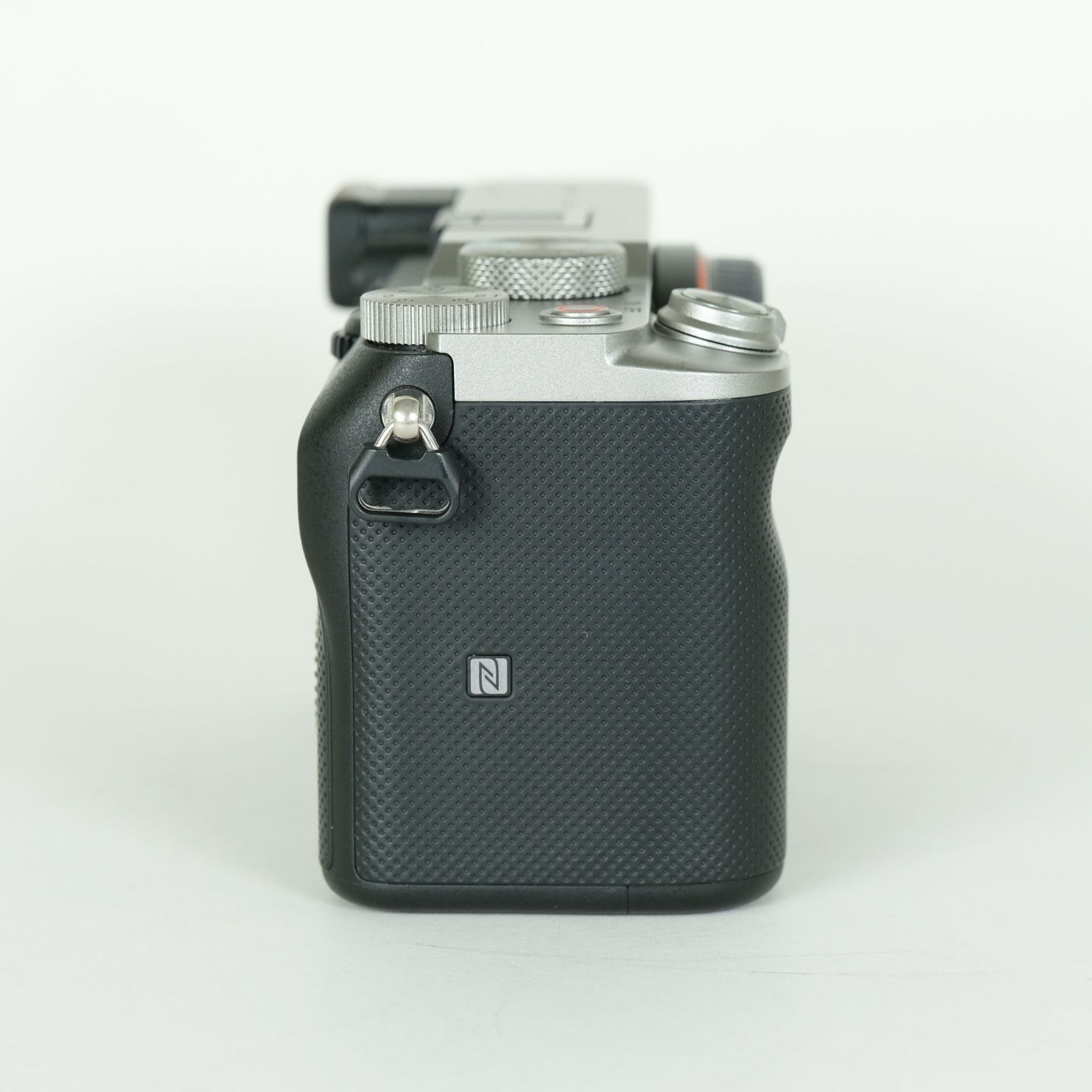 美品 | シャッター数11,615回] SONY α7C（ILCE-7C） [ボディ シルバー