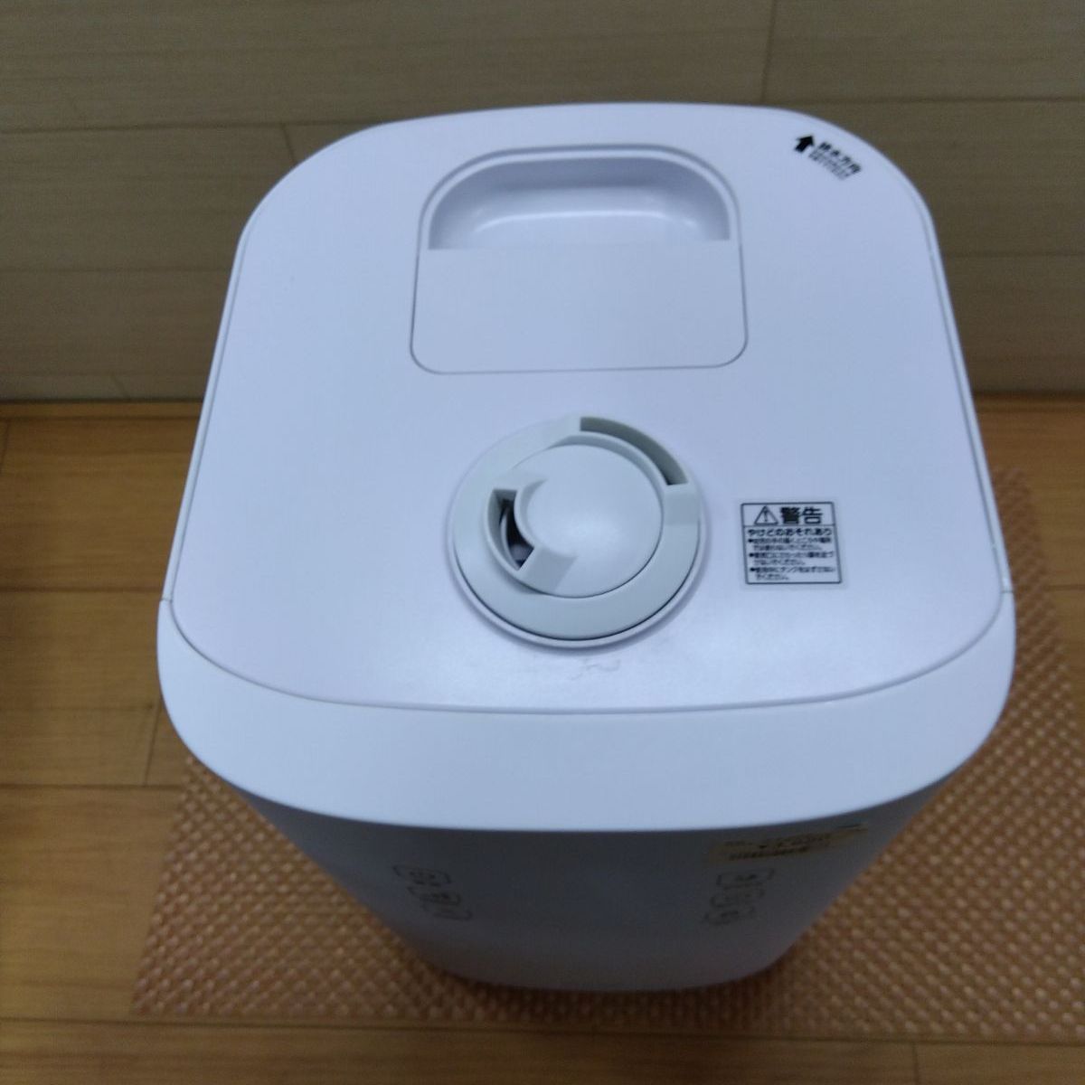 アイリスオーヤマ 未使用 上給水ハイブリッド加湿器 UHK-500-Wホワイト アイリスオーヤマ☆上給水 ハイブリッド 加湿器 UHK-500-W - メルカリ