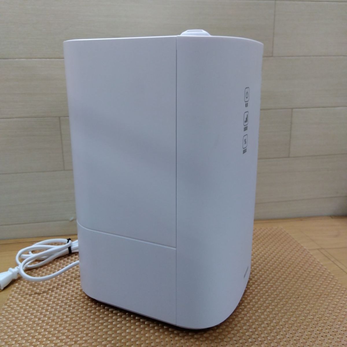 アイリスオーヤマ 上給水ハイブリッド加湿器 UHK-500-W 2023年製 中古