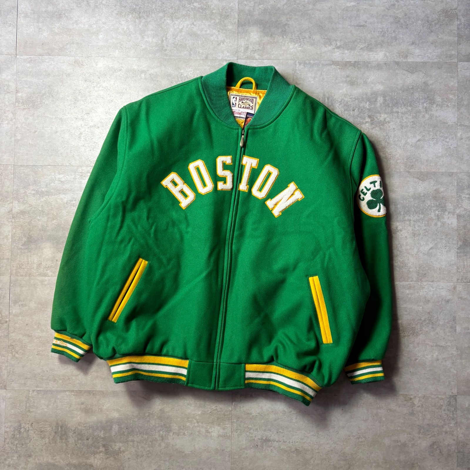 激レアNBA セルティックス ナイロンジャケット NBA BOSTON CELTICS