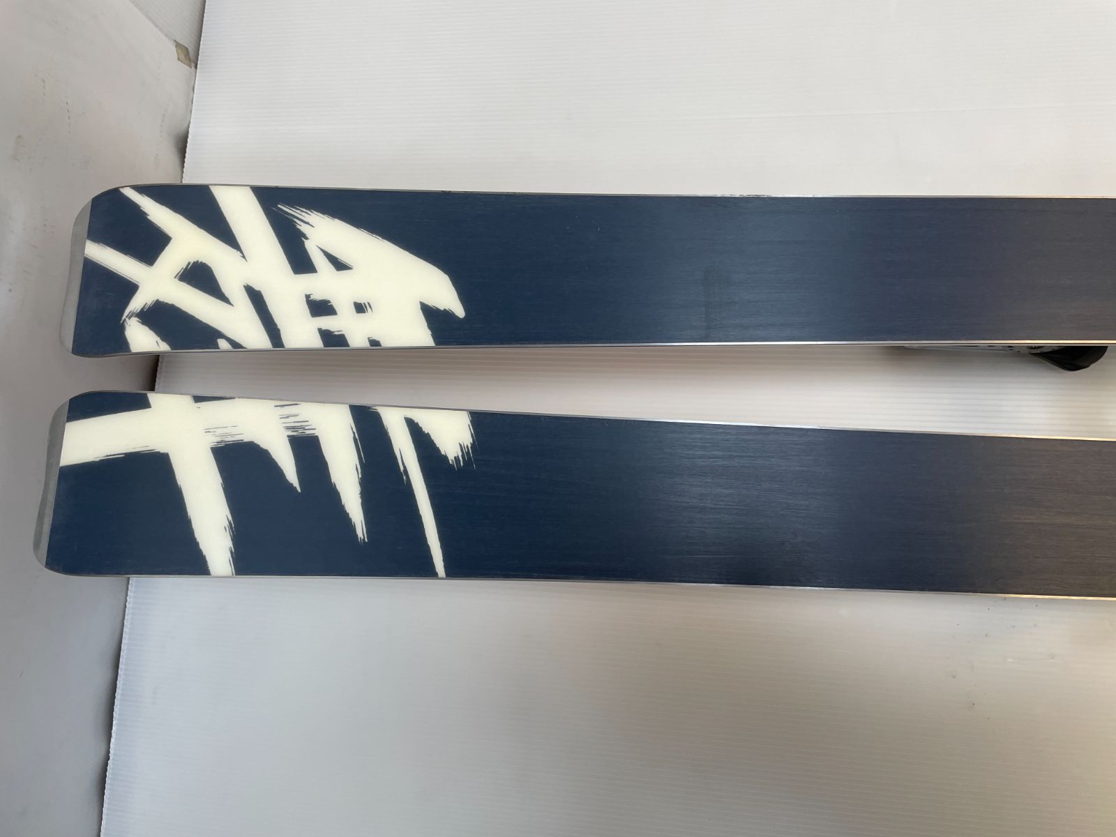 ◆ スキー OGASAKA e-turn M / ET M 舞 178 スキー板 ◇ スキー OGASAKA e-turn M / ET M 舞 178 スキー板 ◇ スキー OGASAKA e-