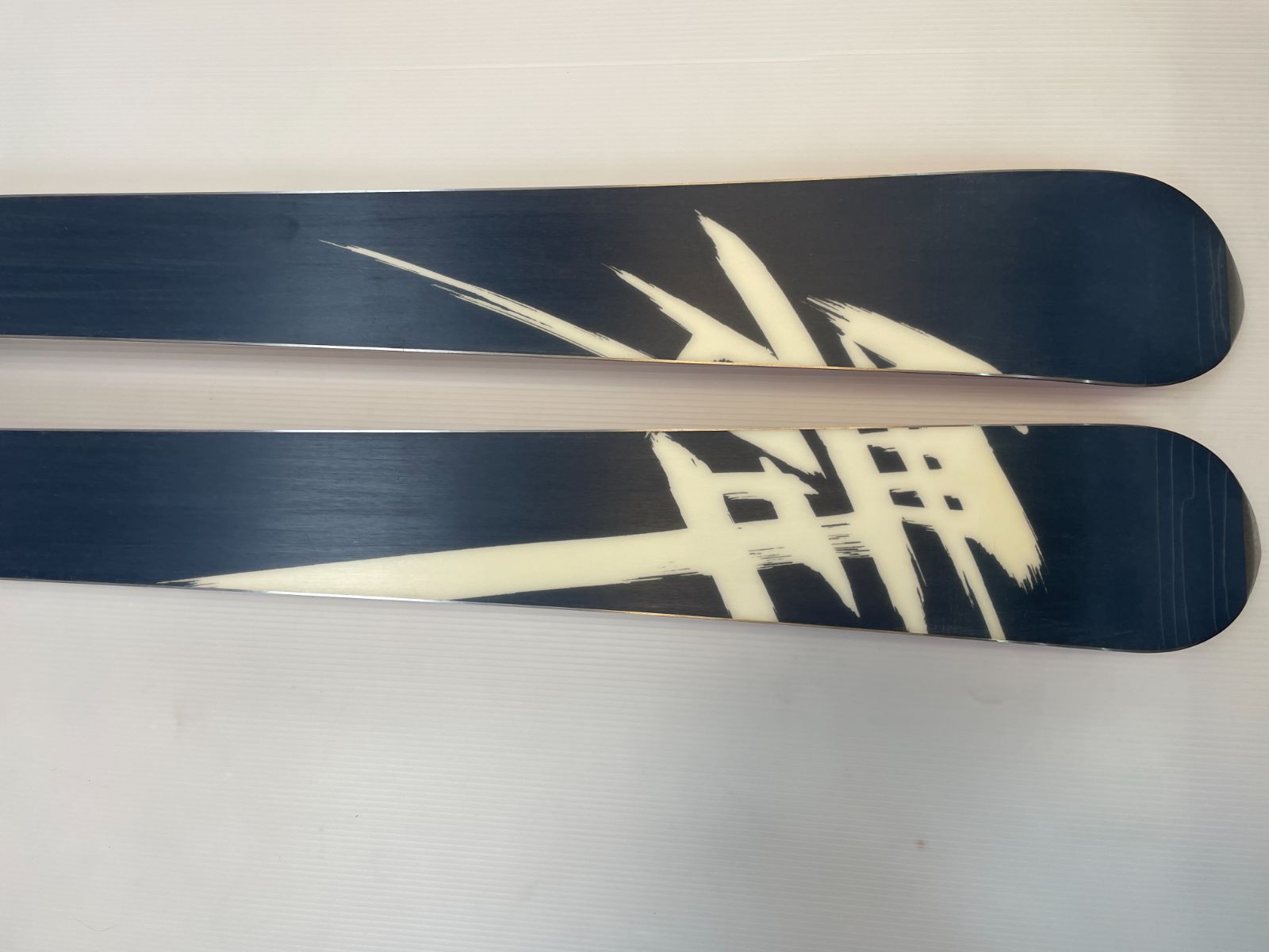 ◆ スキー OGASAKA e-turn 舞 178 cm オールマウンテン ◇ スキー OGASAKA e-turn 舞 178 cm フリーサイズ オールマウンテン